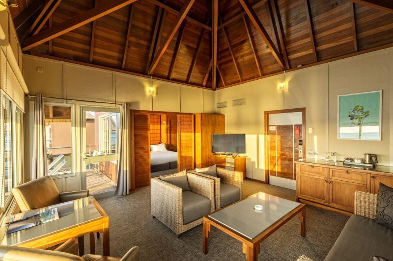 Escapade Island Resort Нумеа Екстериор снимка